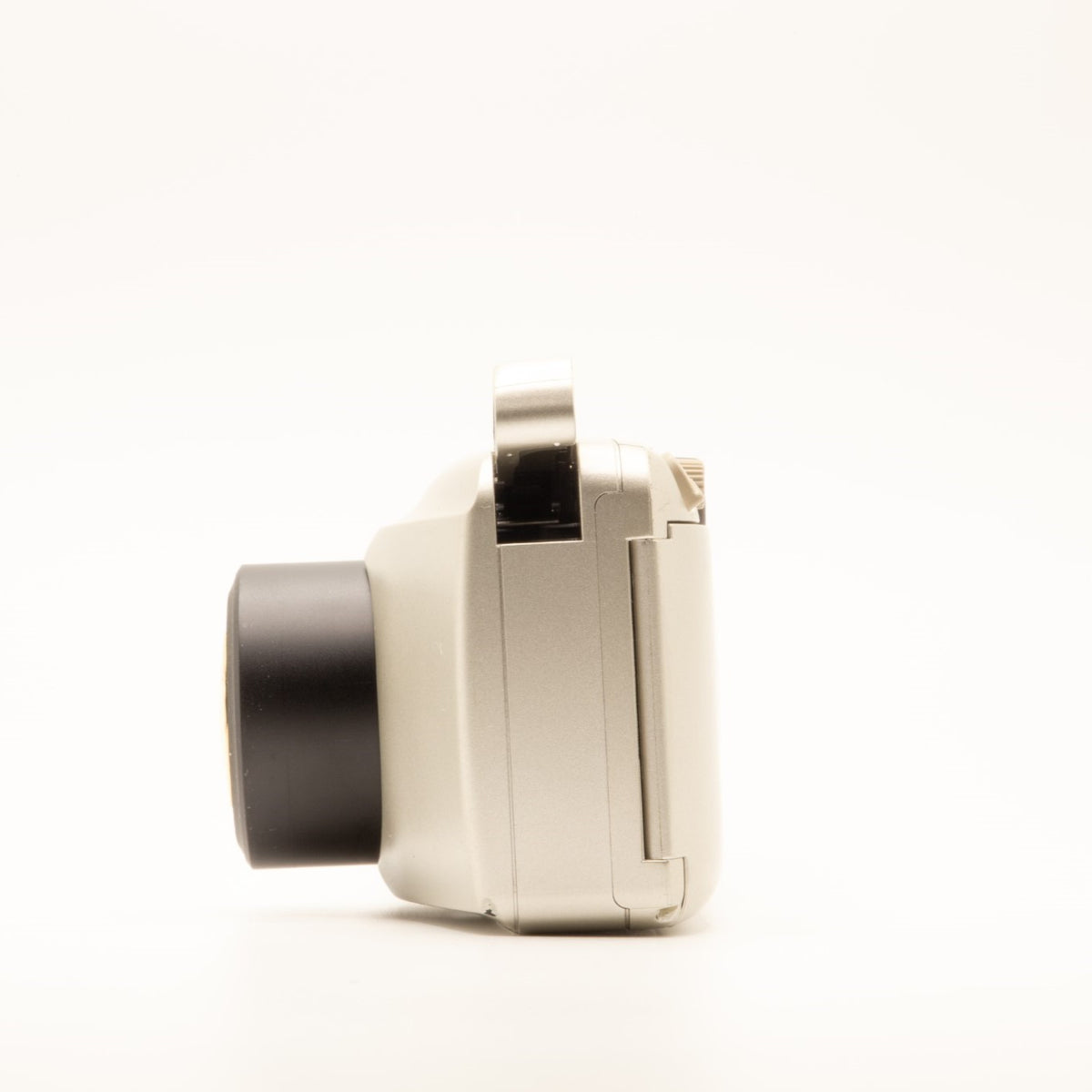 Olympus MJU Zoom 115 Deluxe 35mm Point-and-Shoot Film Camera