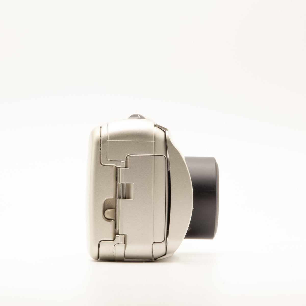 Opposite side view of the Olympus MJU Zoom 105 Deluxe 35mm camera body